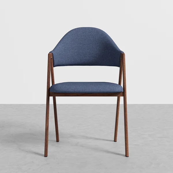 Nadia Curved Chair