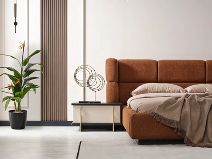 Finch Upholstered Bed