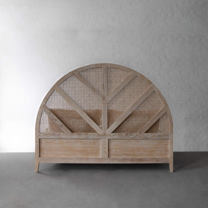 Province Rattan Bed